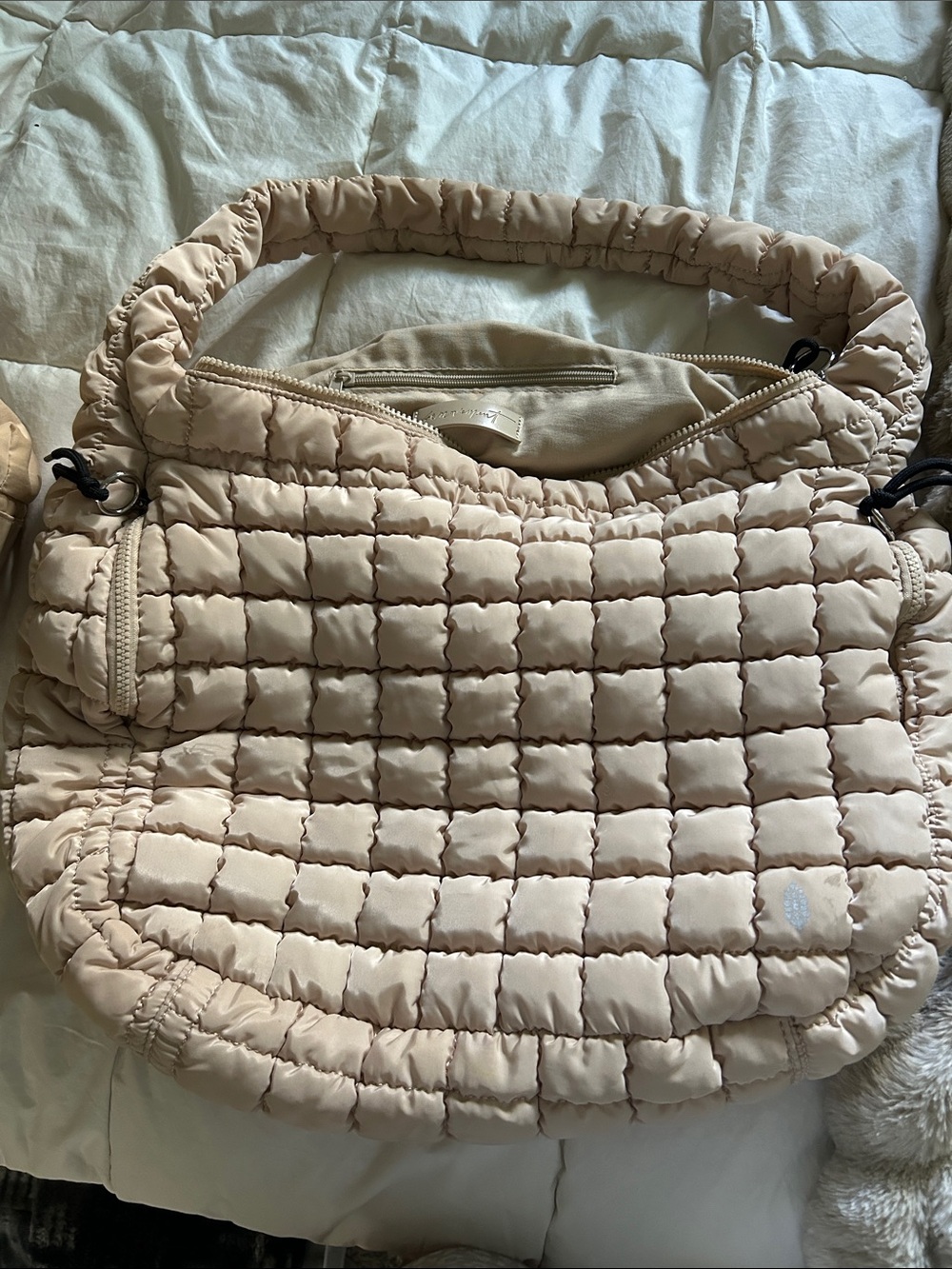 Free people Quilted Puffer Shoulder Bag - Beige